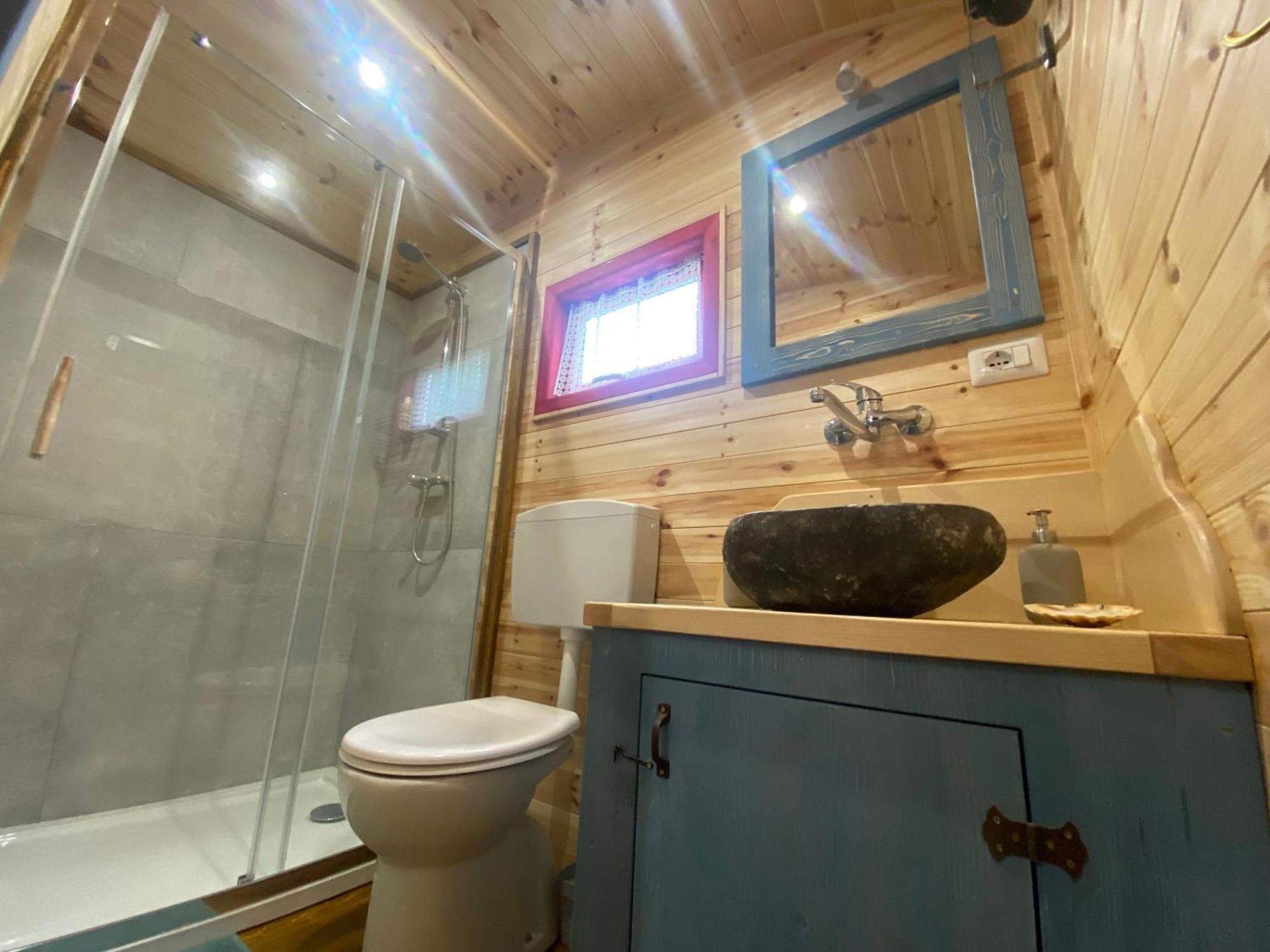 Agriturismo La Rovere - I Carrozzoni Gitani Cossano Belbo Eksteriør bilde