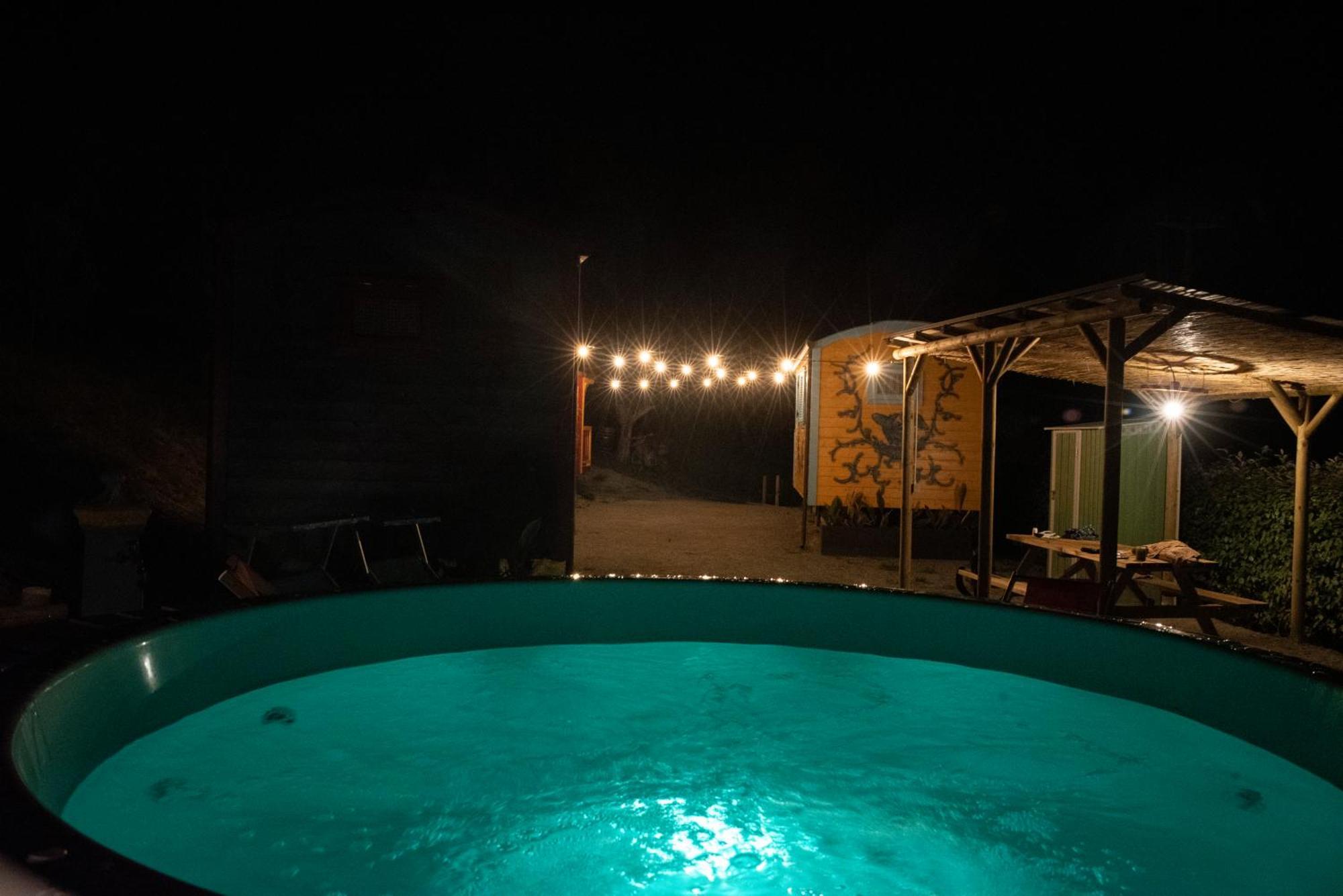 Agriturismo La Rovere - I Carrozzoni Gitani Cossano Belbo Eksteriør bilde